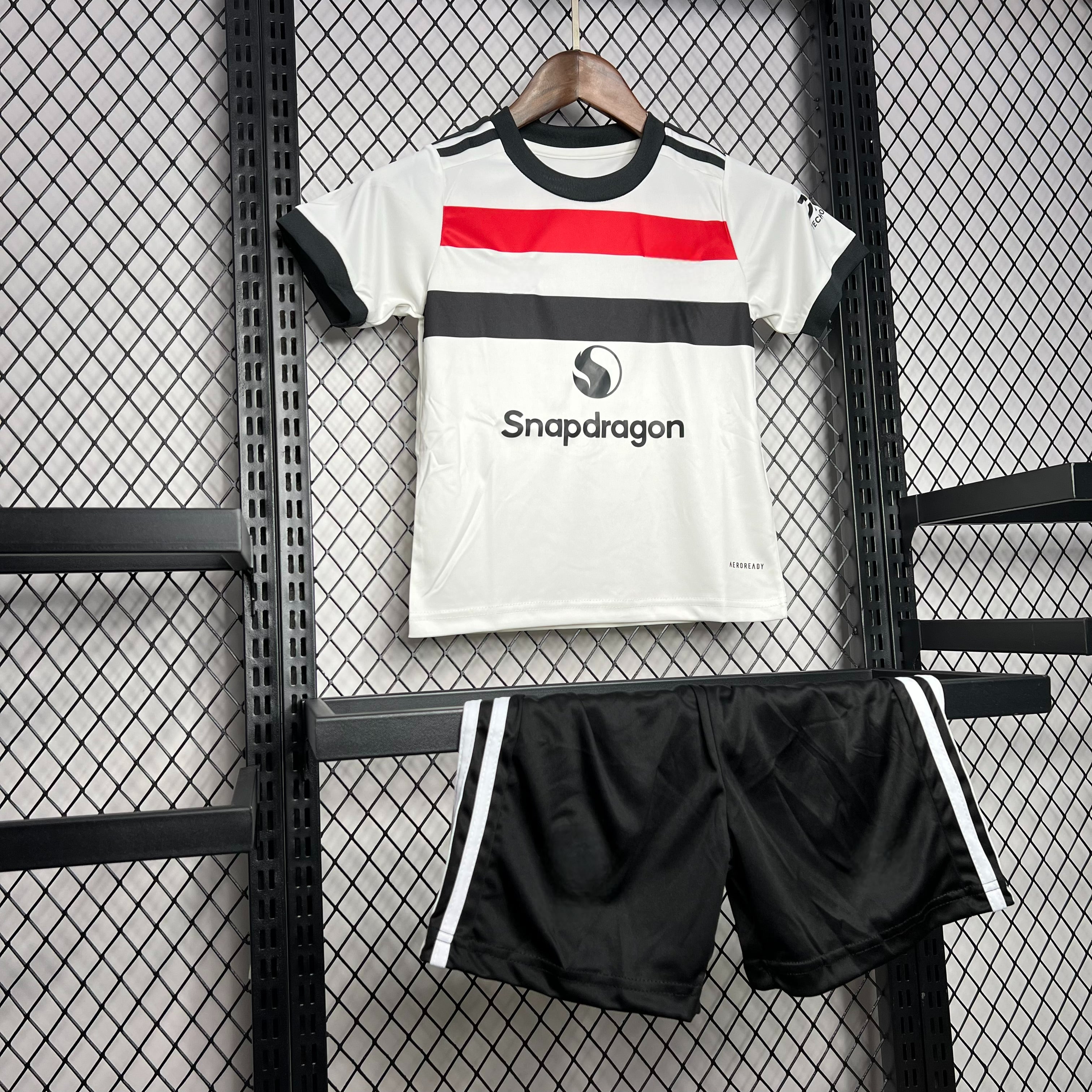 Manchester United 24-25 Third Kit Children’s Personalizado