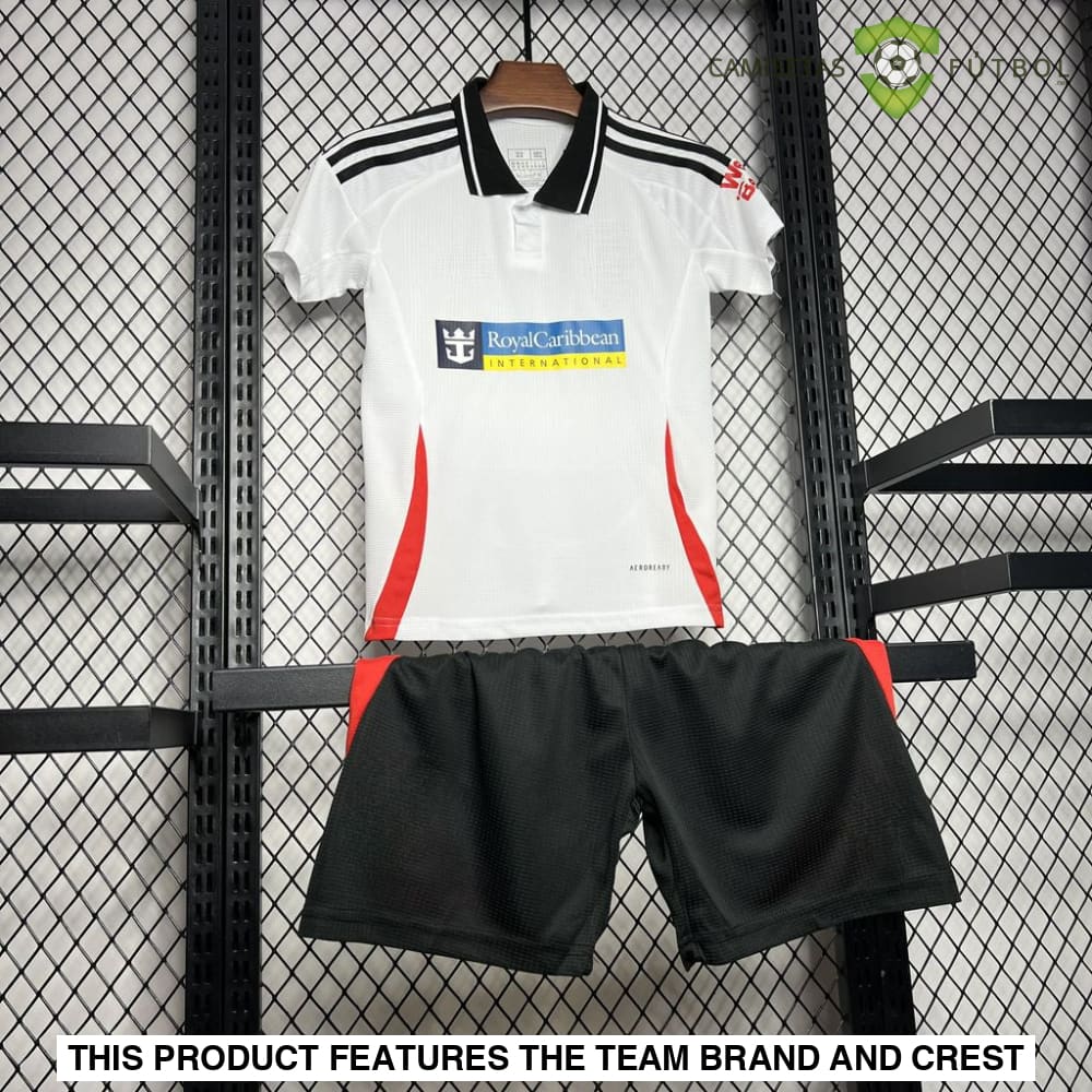 Fulham 24-25 Home Children’s Kit Personalizado