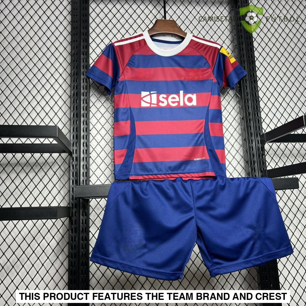 Newcastle 24-25 Away Children’s Kit Personalizado